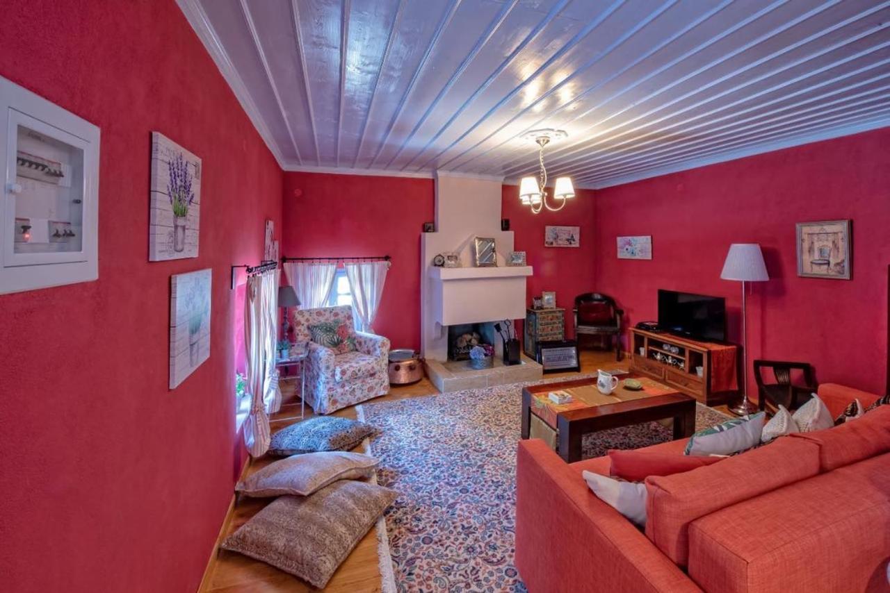 Minodora'S Guesthouse Dikorfo Ngoại thất bức ảnh