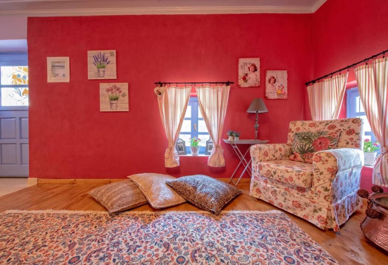 Minodora'S Guesthouse Dikorfo Ngoại thất bức ảnh